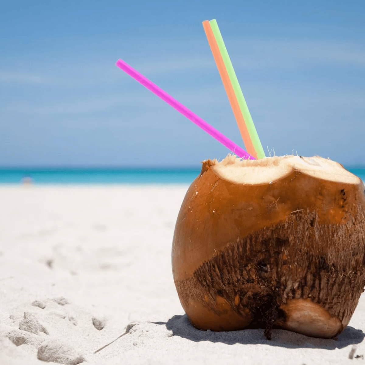 Caribbean Coconut 9 oz Soy Candle | Clear or Amber Jar - Southern E-Scentuals