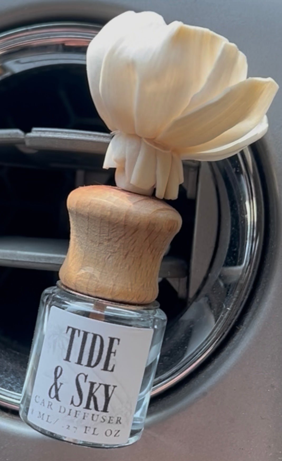 Wood Flower Car Diffuser Vent Clip - Southern E - Scentuals - Retail